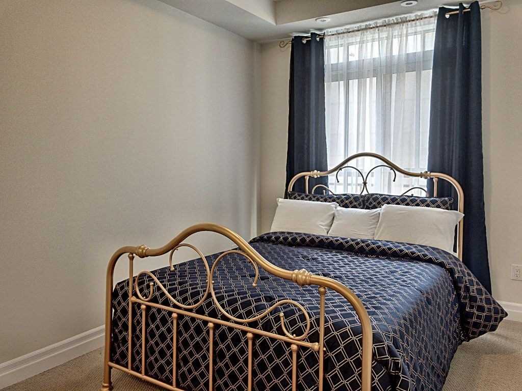 1190 Cawthra Rd, #602