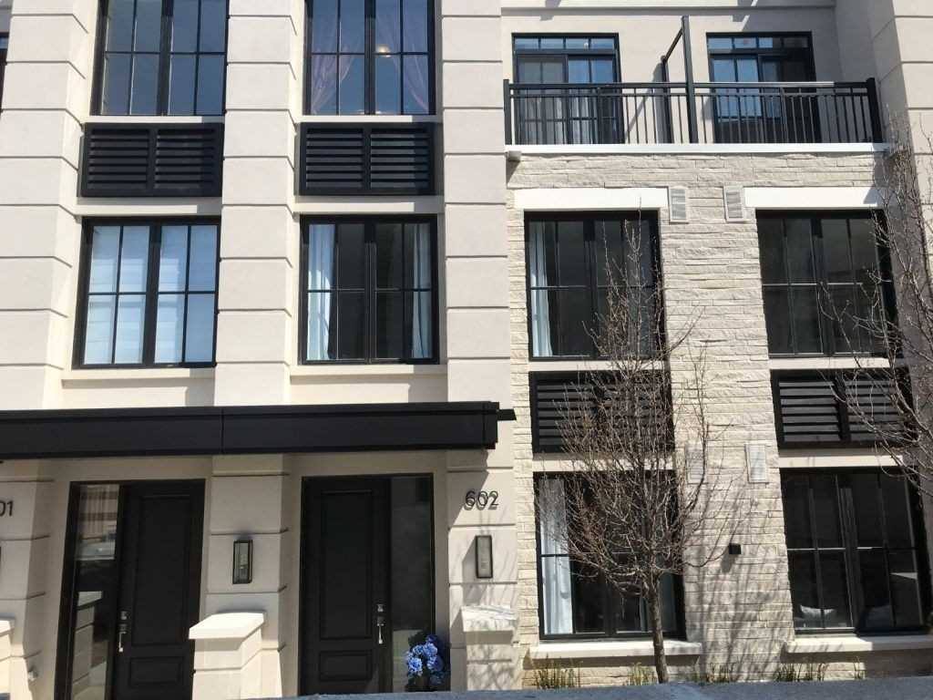 1190 Cawthra Rd, #602