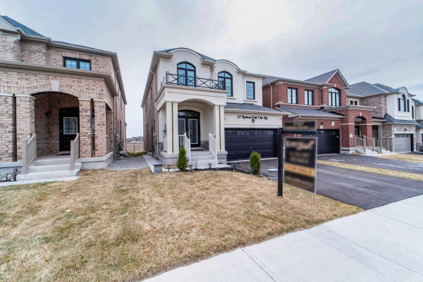 67 Lionhead Golf Club Rd, Brampton