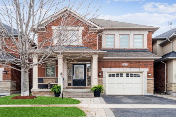2306 Kwinter Rd, Oakville