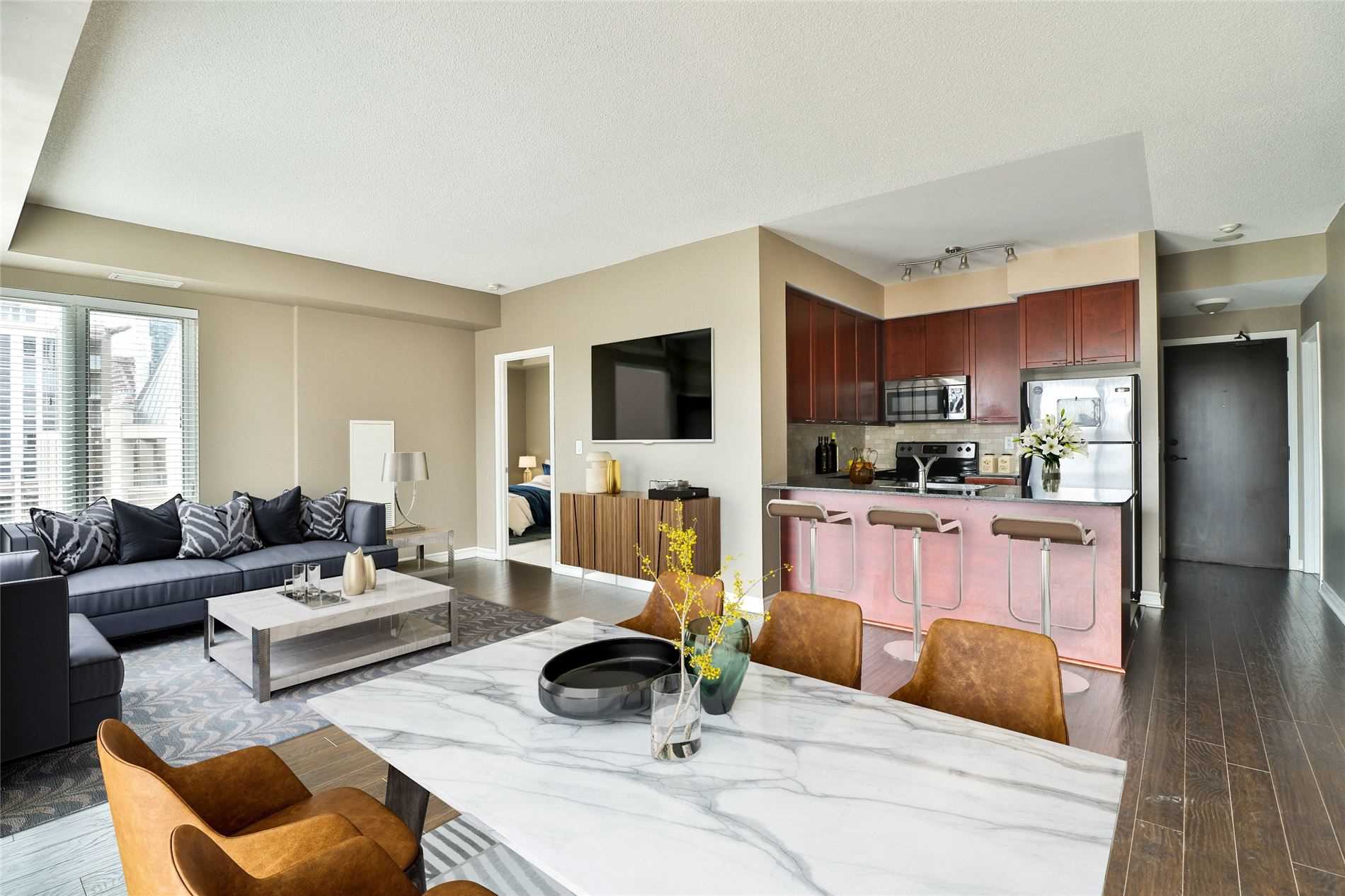 385 Prince Of Wales Dr, #412