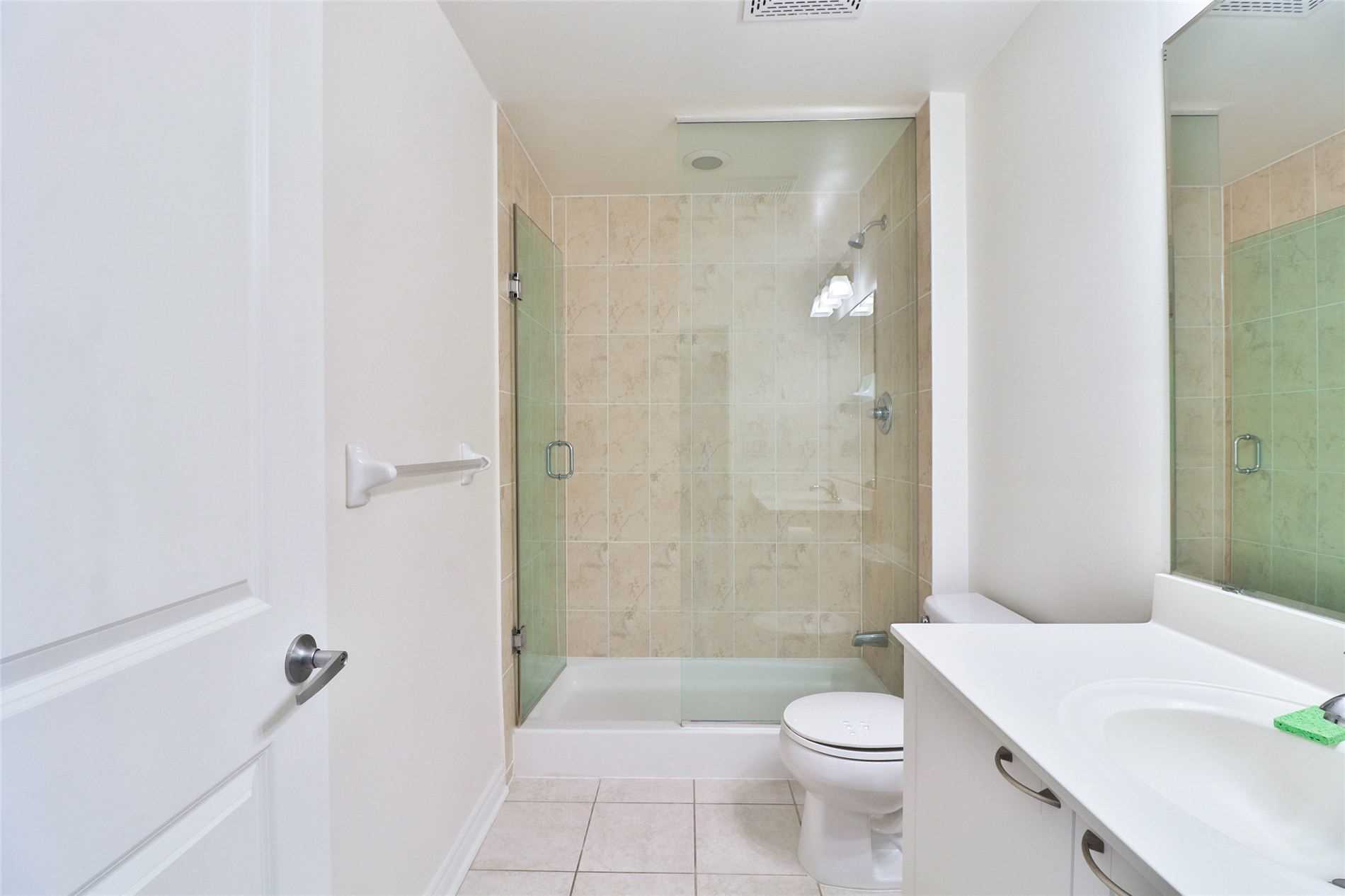 385 Prince Of Wales Dr, #412
