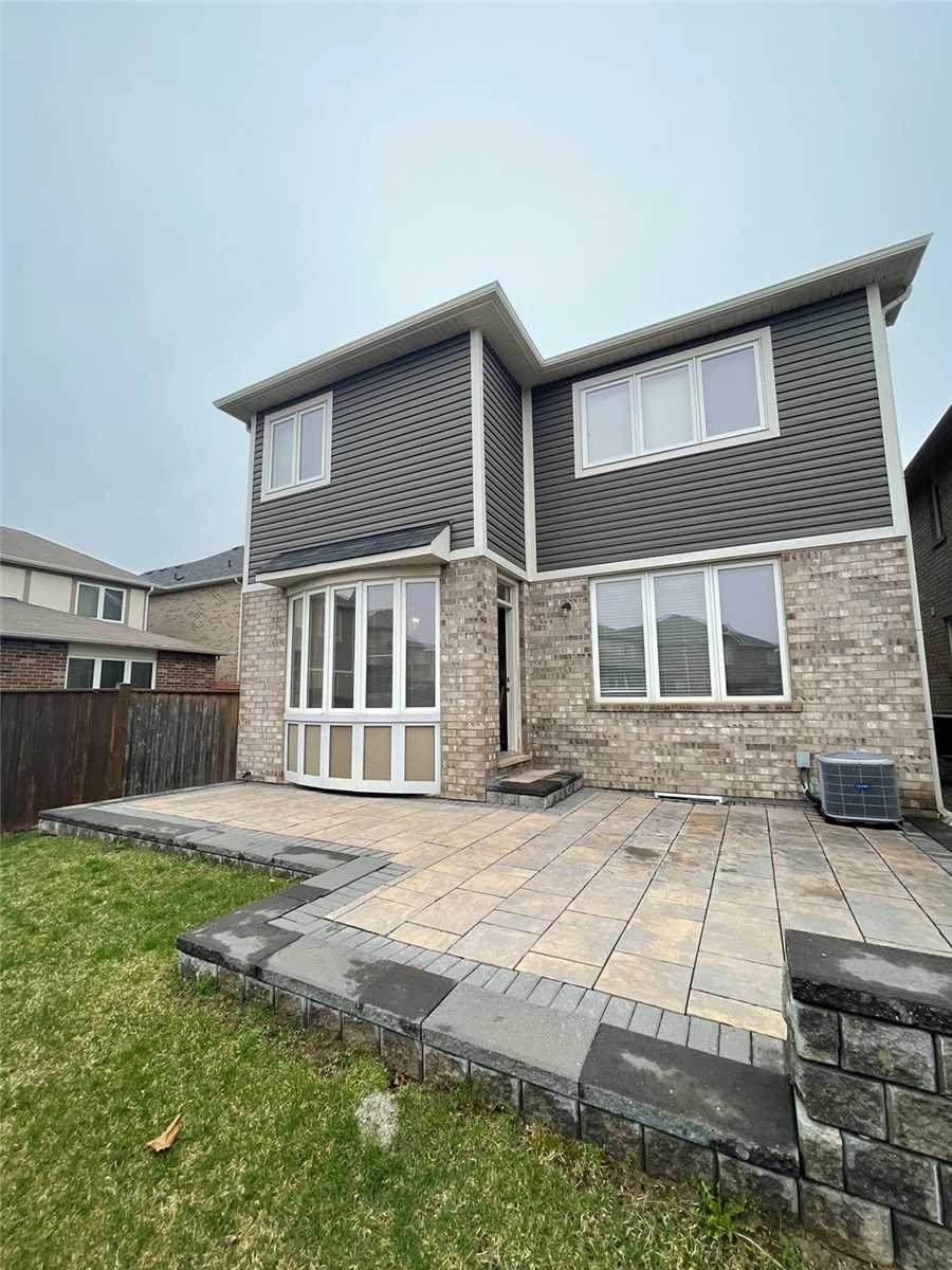 569 Symons Crossing