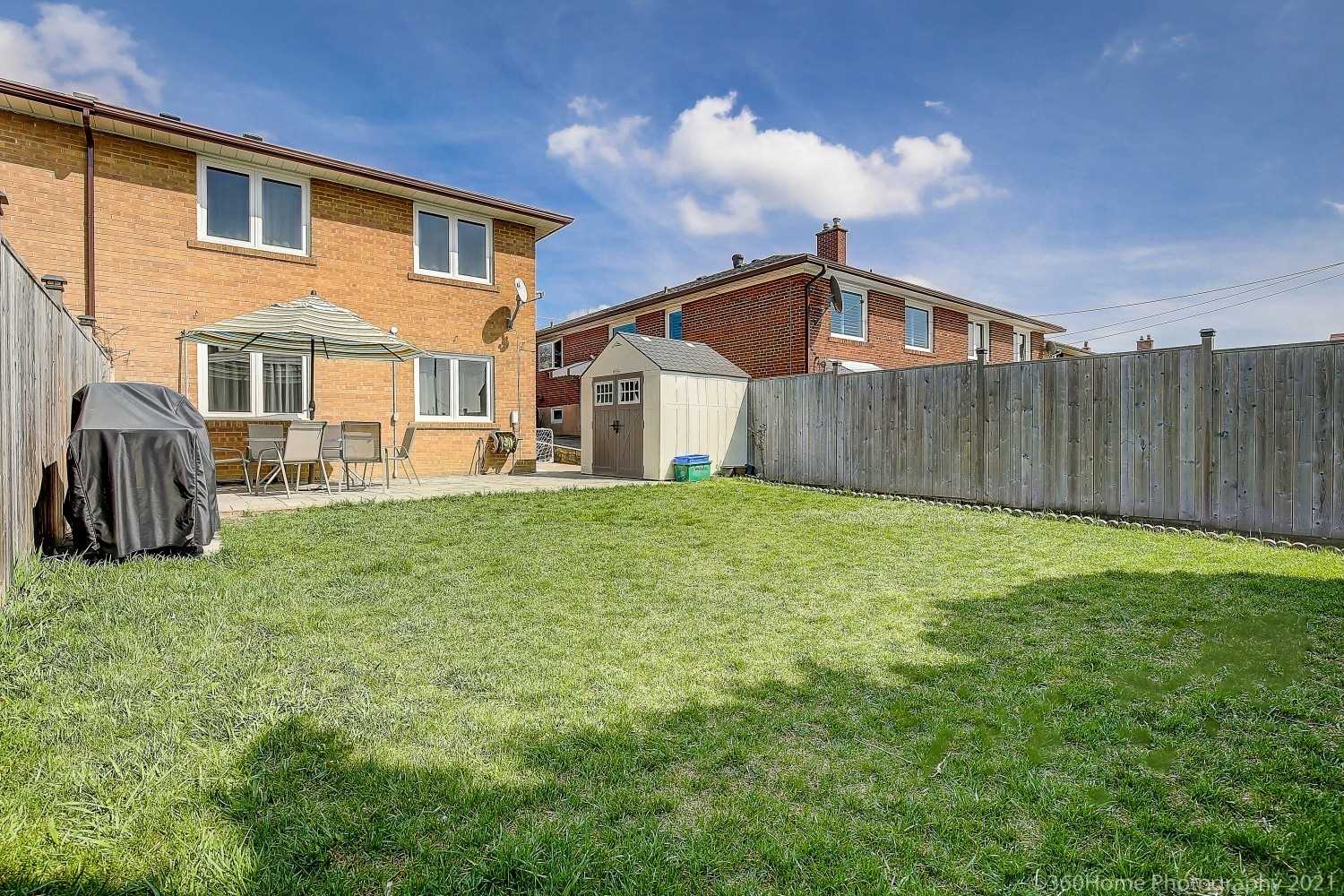 20 Whitbread Cres