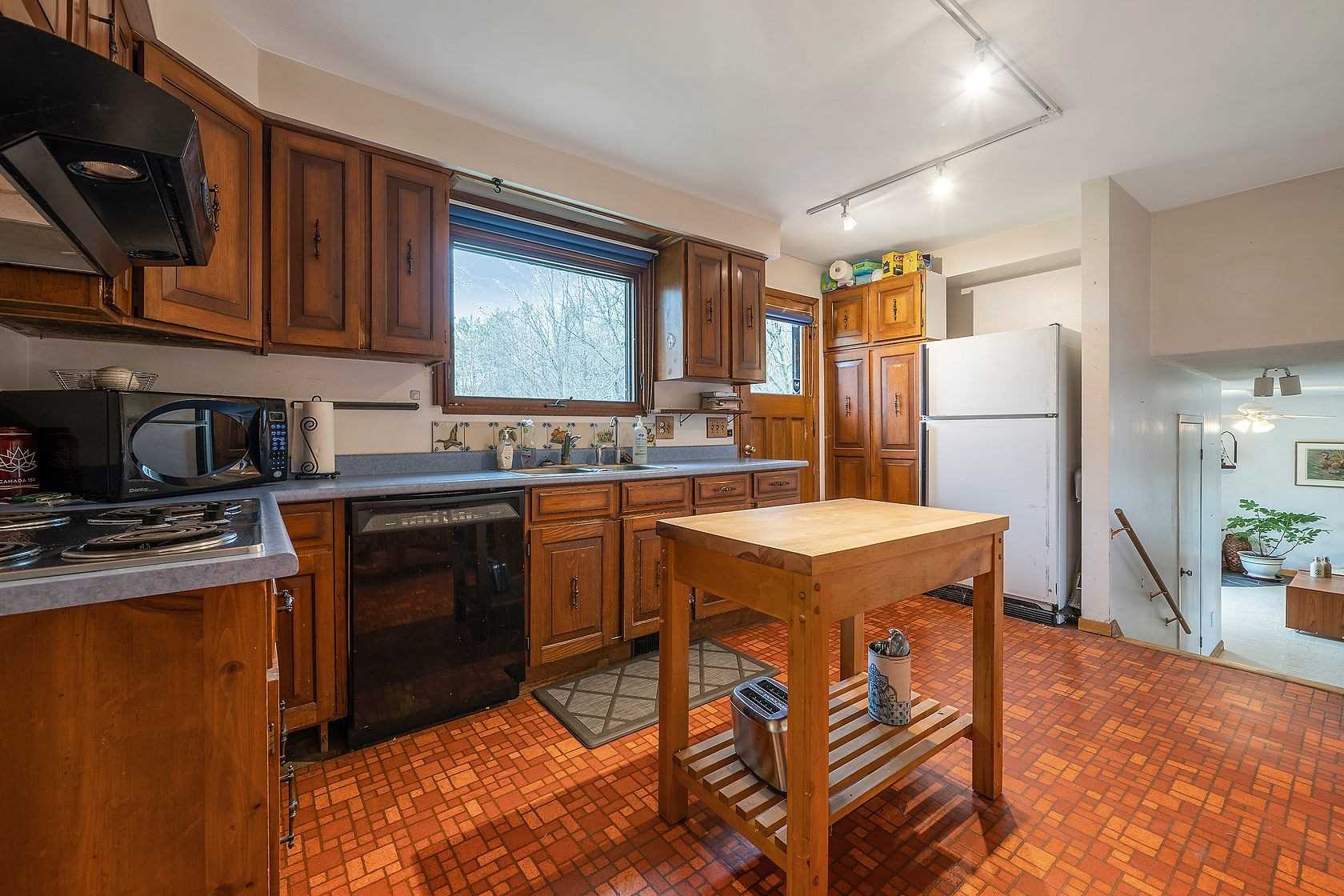 16668 Humber Station Rd