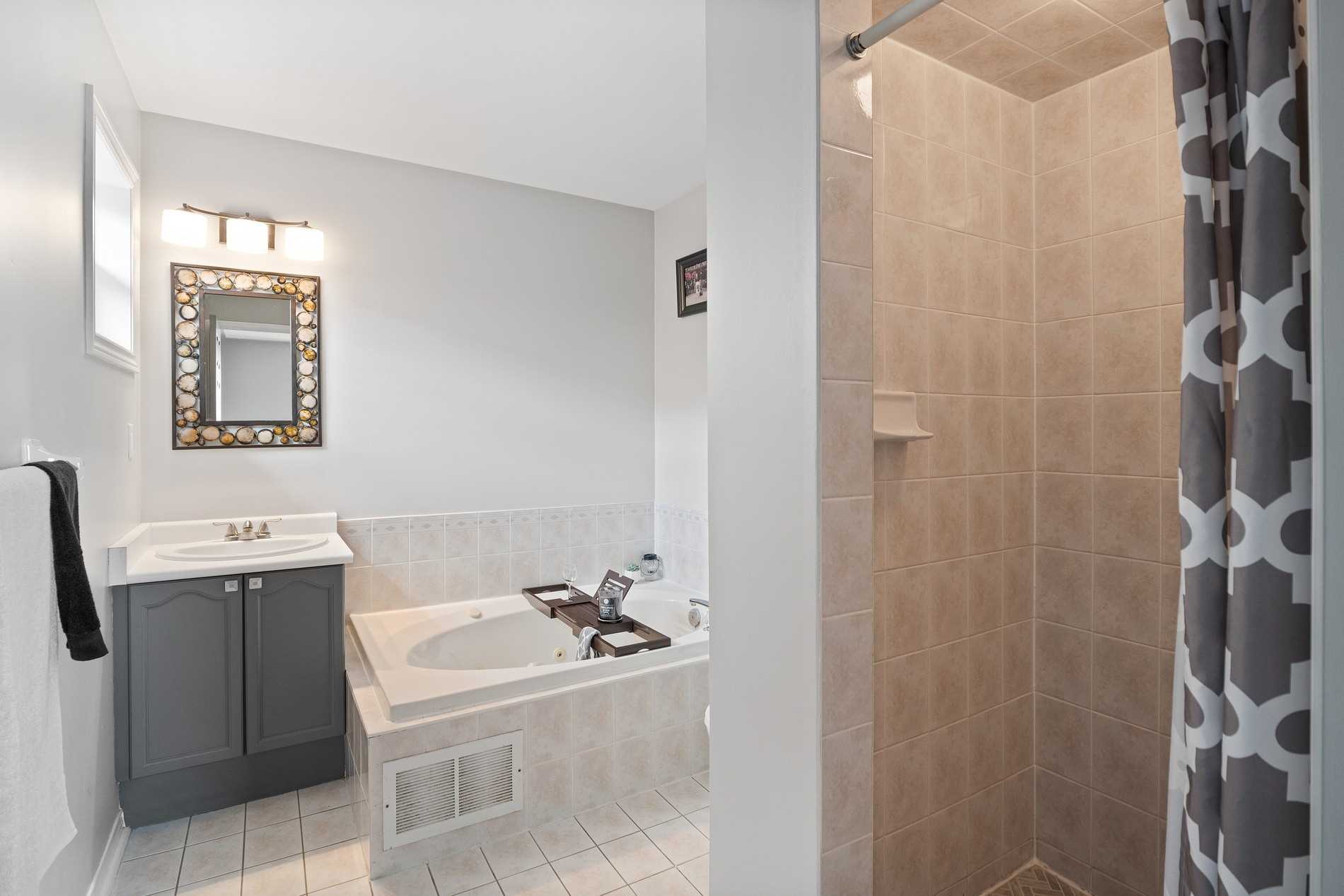 53 Smith Dr