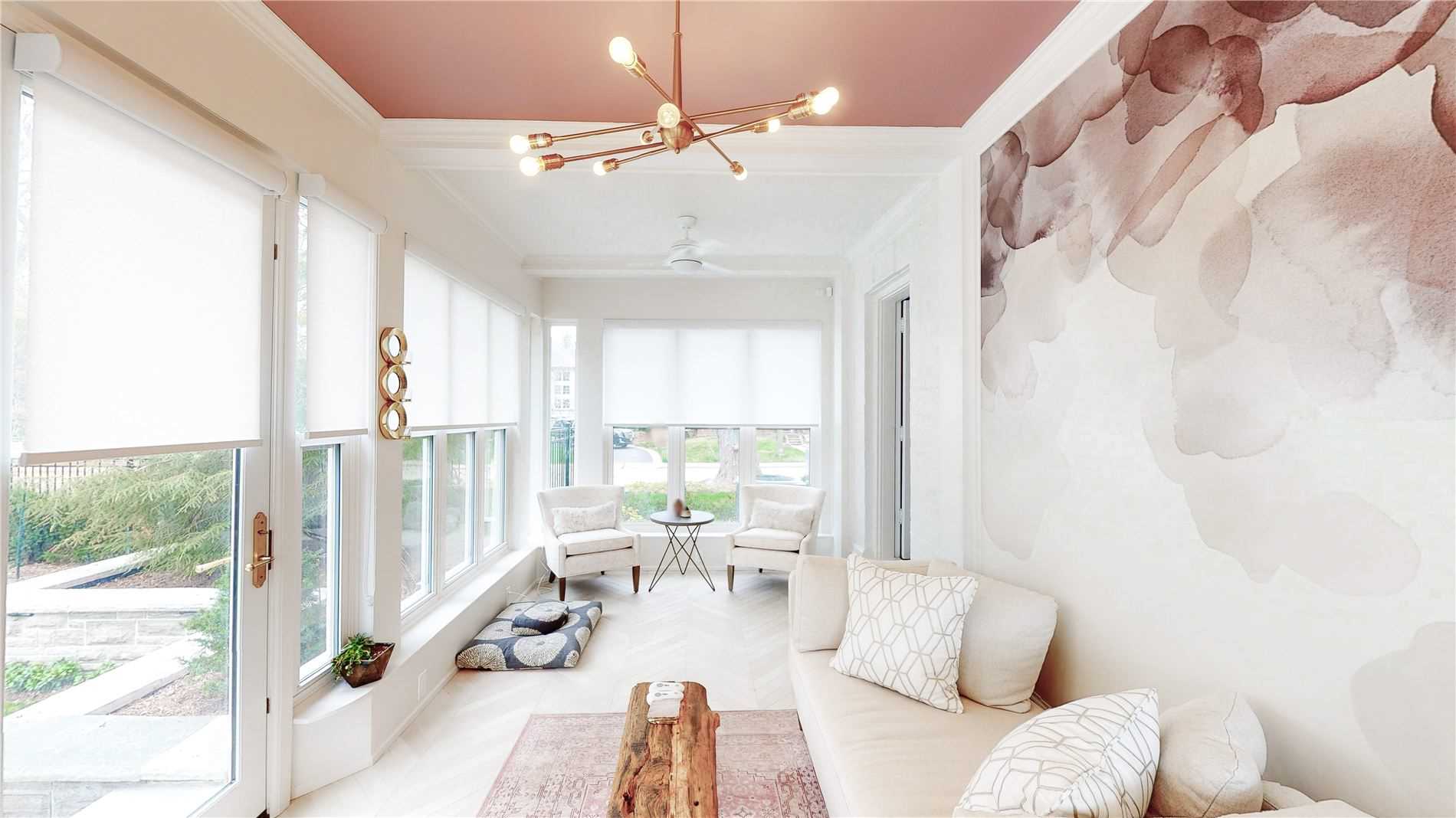 291 Hart Ave