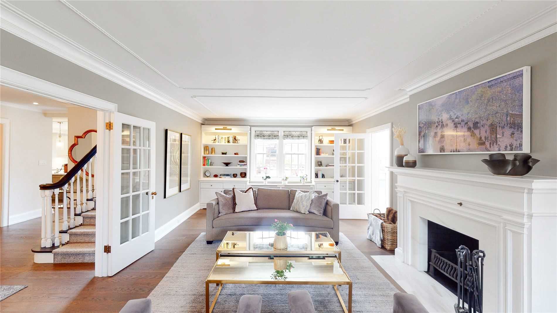 291 Hart Ave
