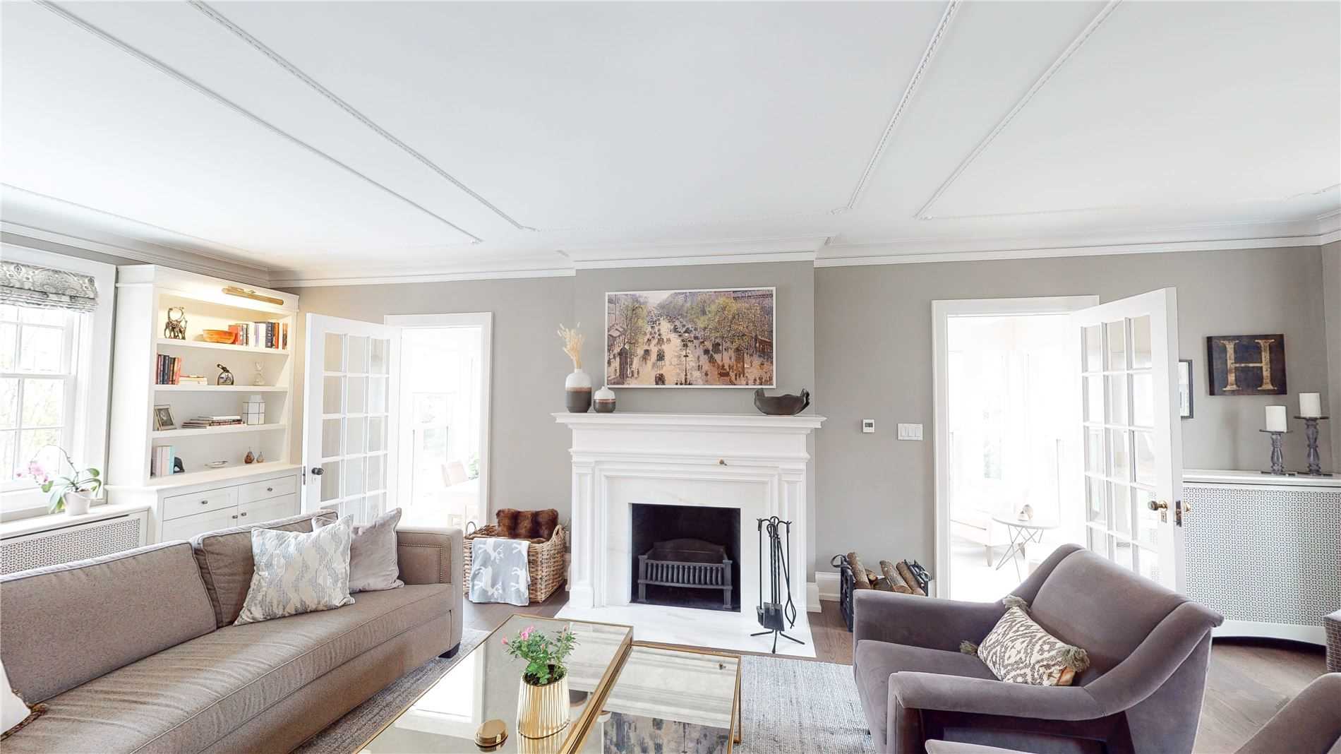291 Hart Ave