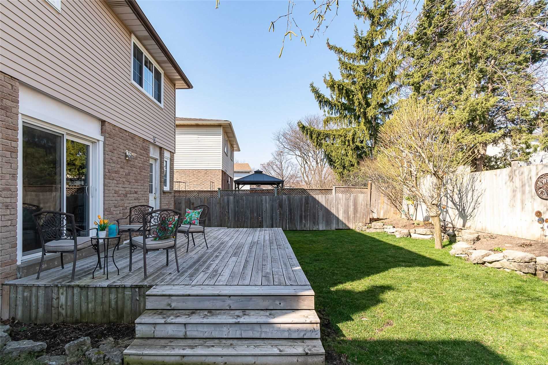 830 Merritt Dr