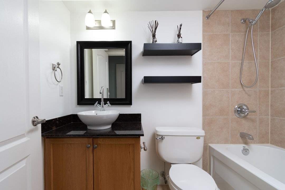 2772 Keele St, #416