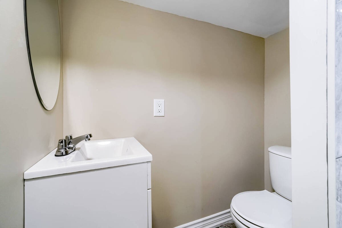 39 Nottawasaga Cres