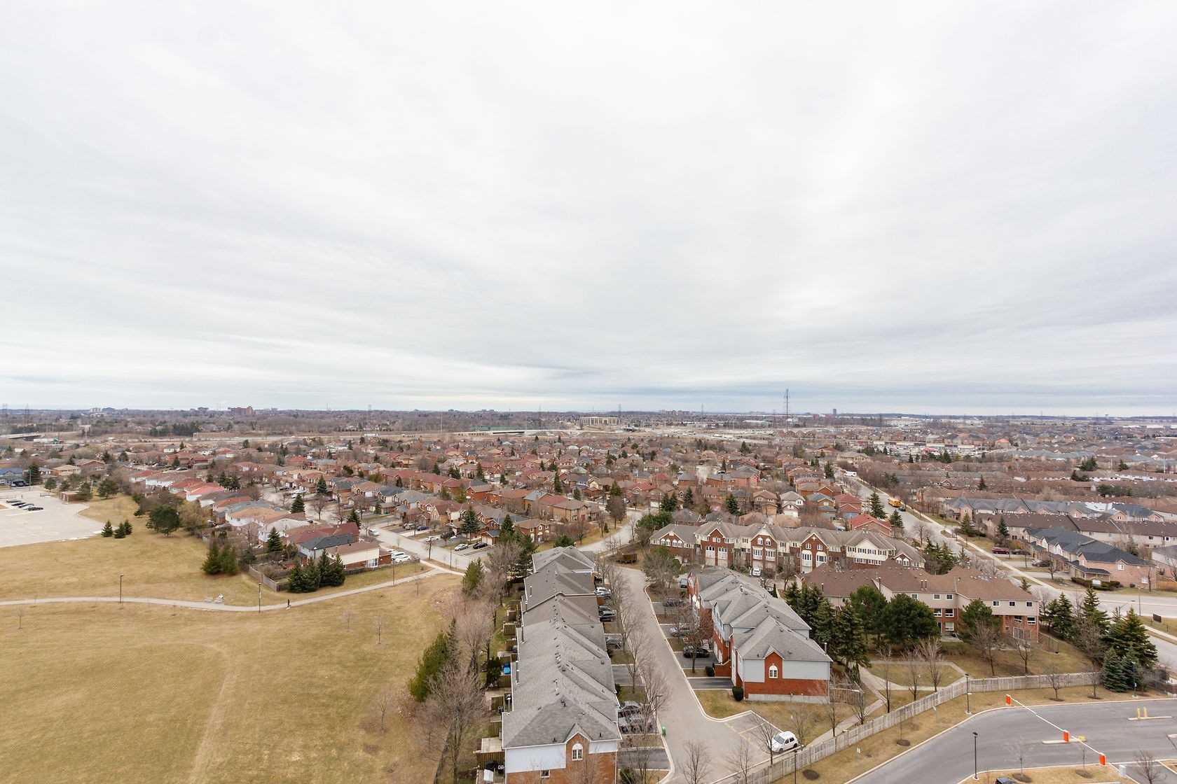 4889 Kimbermount Ave, #1706