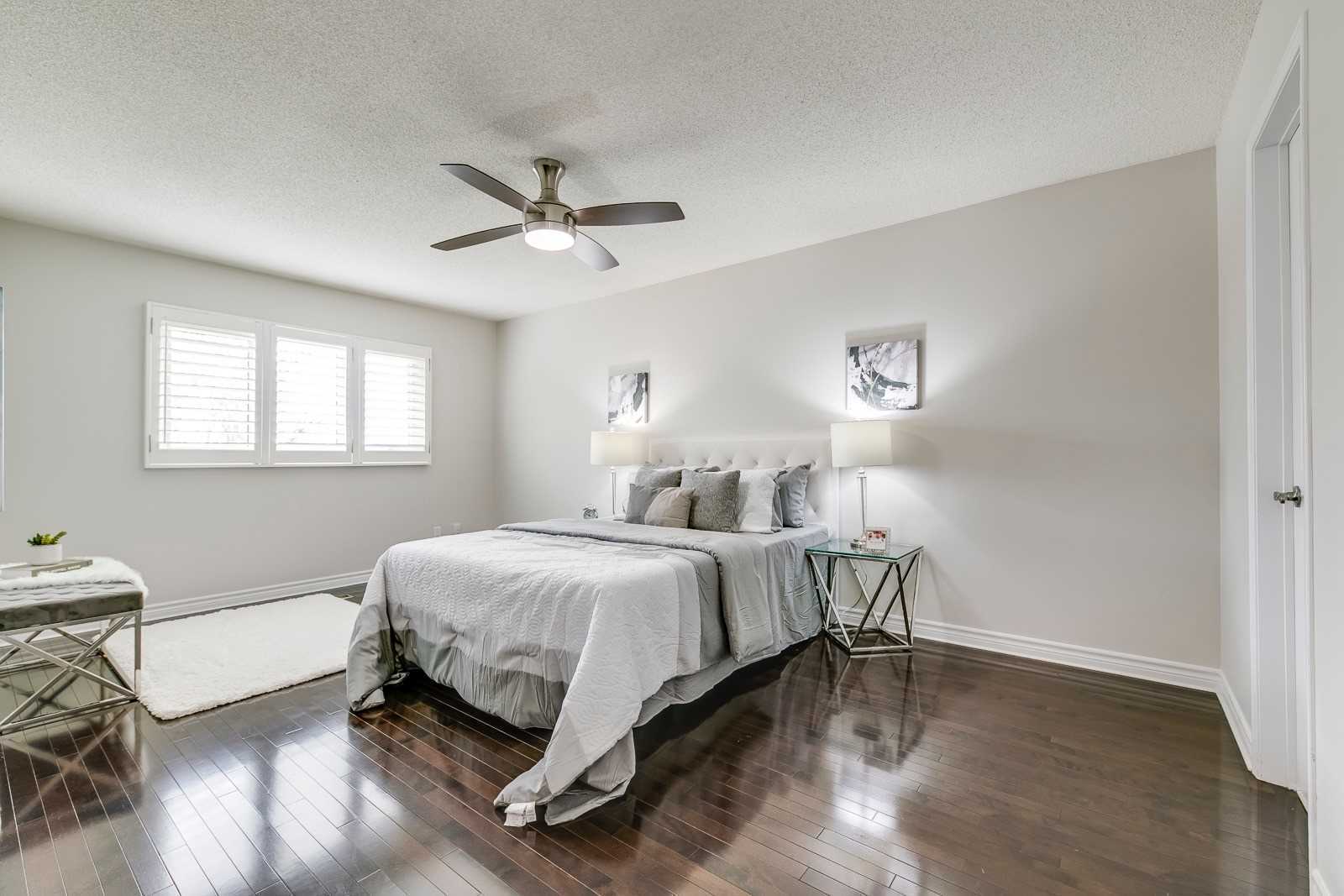 2759 Guilford Cres