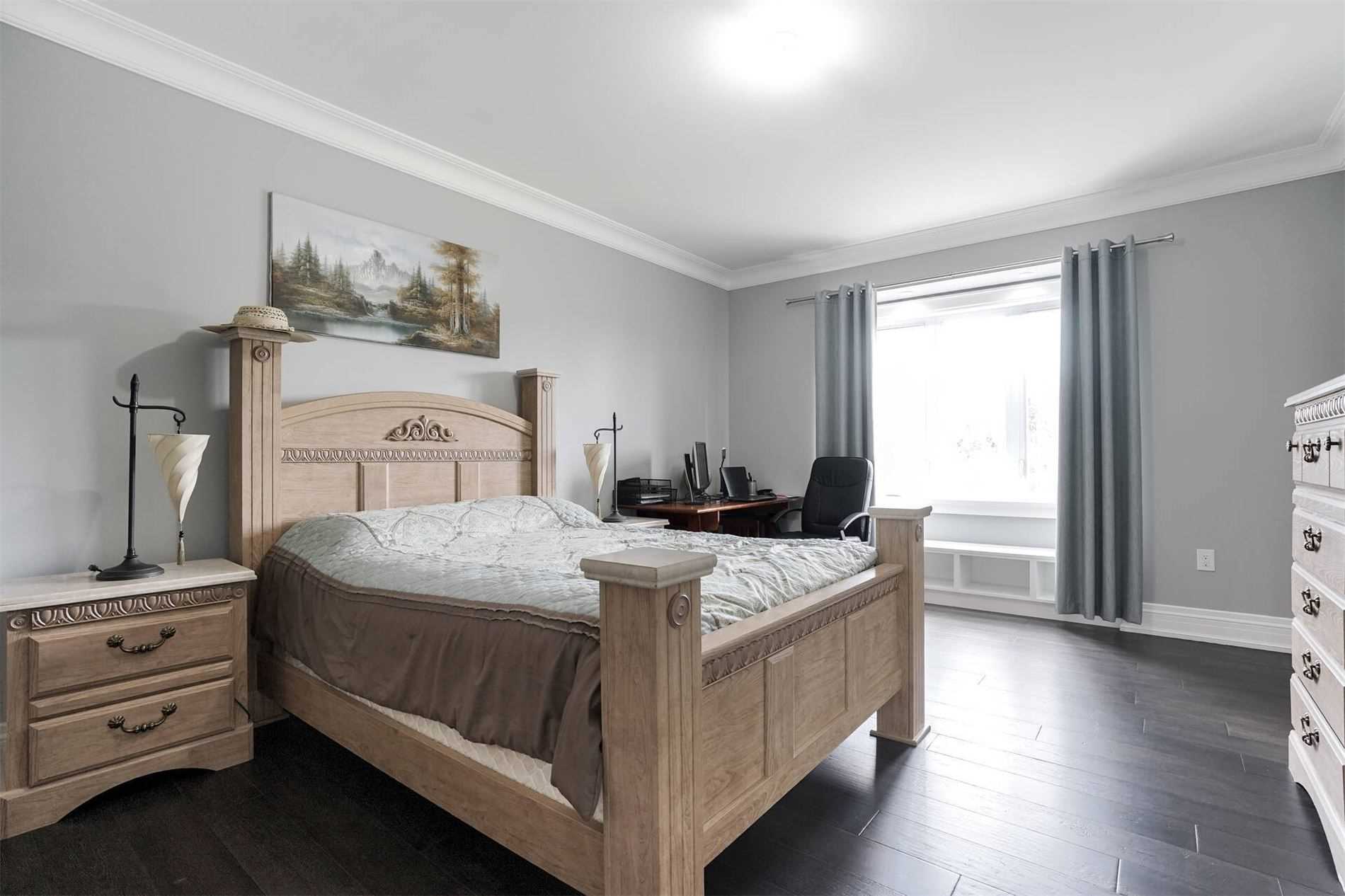 16033 Mississauga Rd