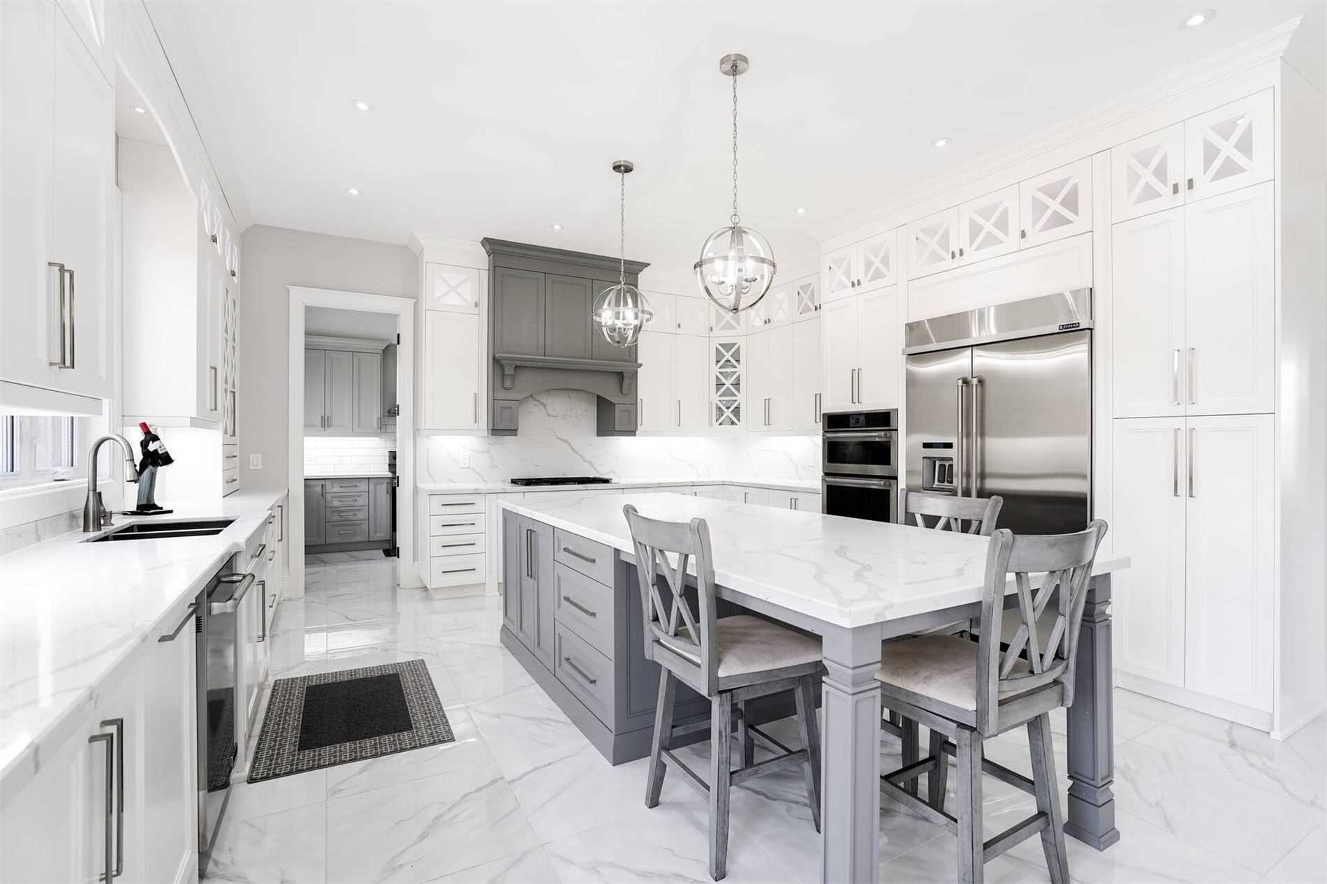 16033 Mississauga Rd