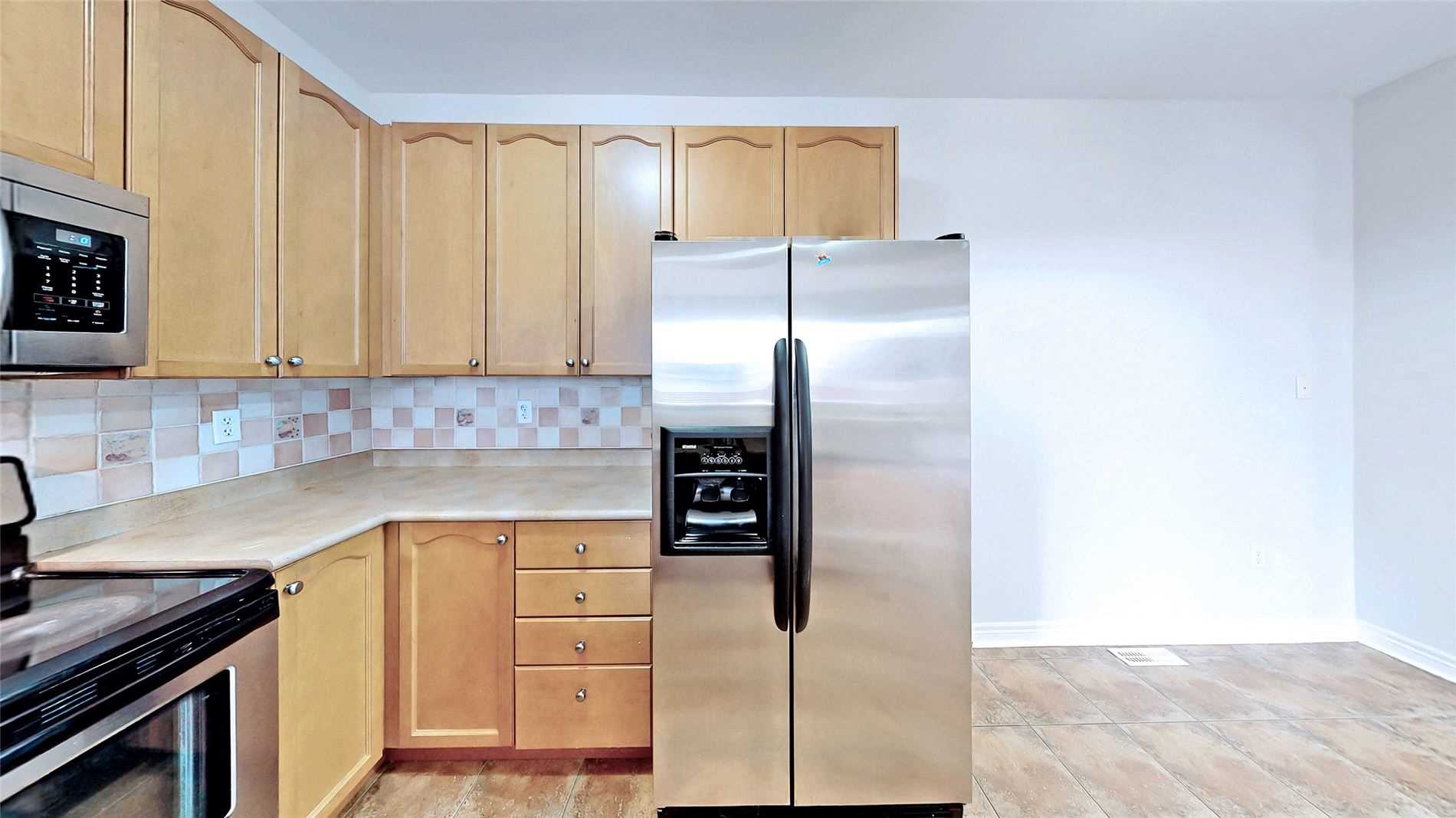 60 Swales Cres