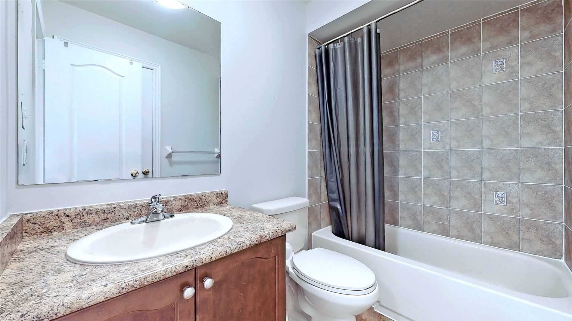 60 Swales Cres