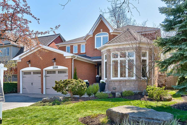 2186 Shaftesbury Crt, Oakville