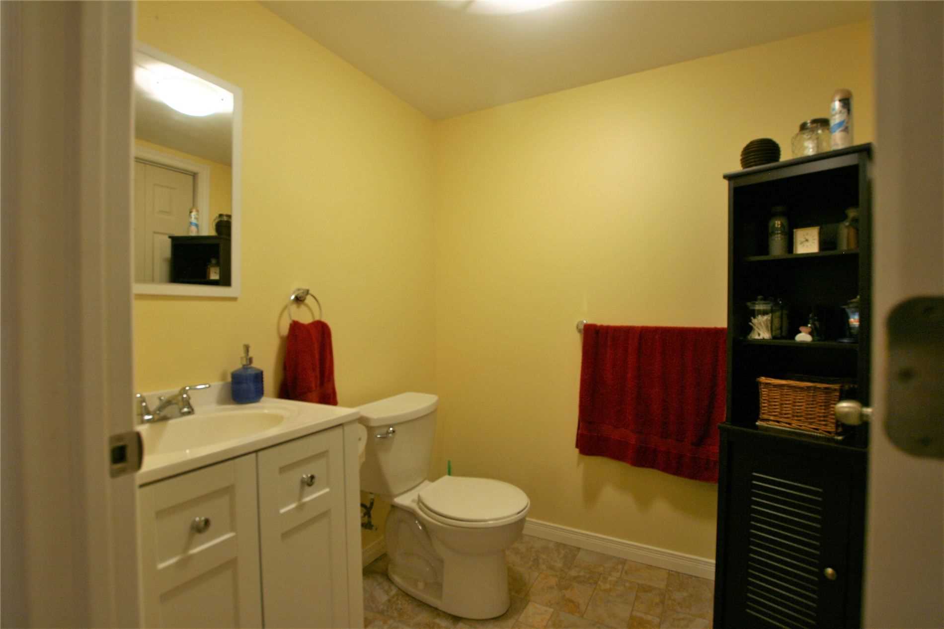 58 Parkview Dr
