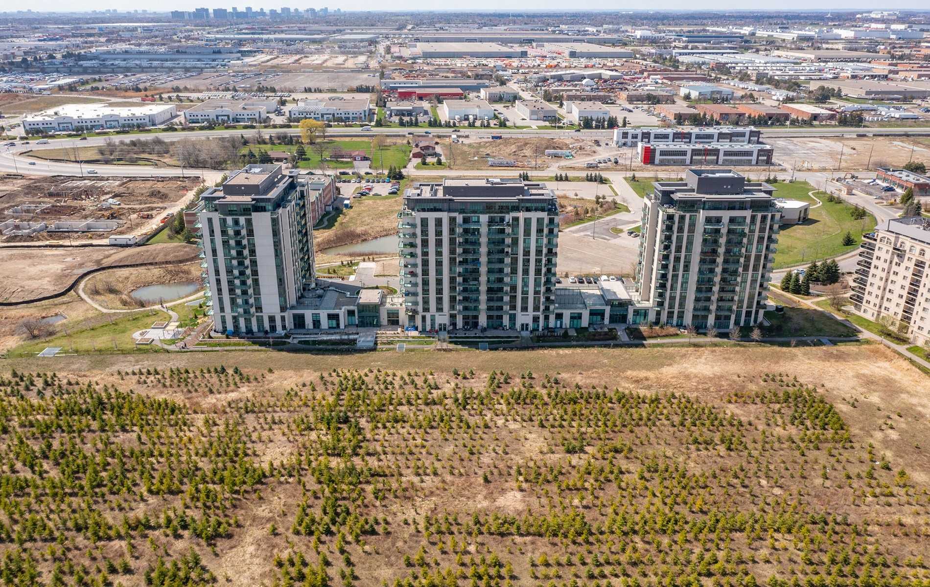 55 Yorkland Blvd, #1104