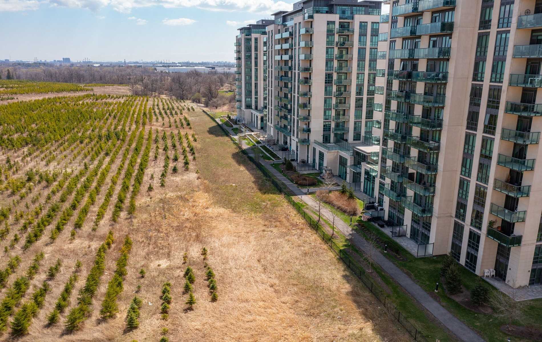55 Yorkland Blvd, #1104