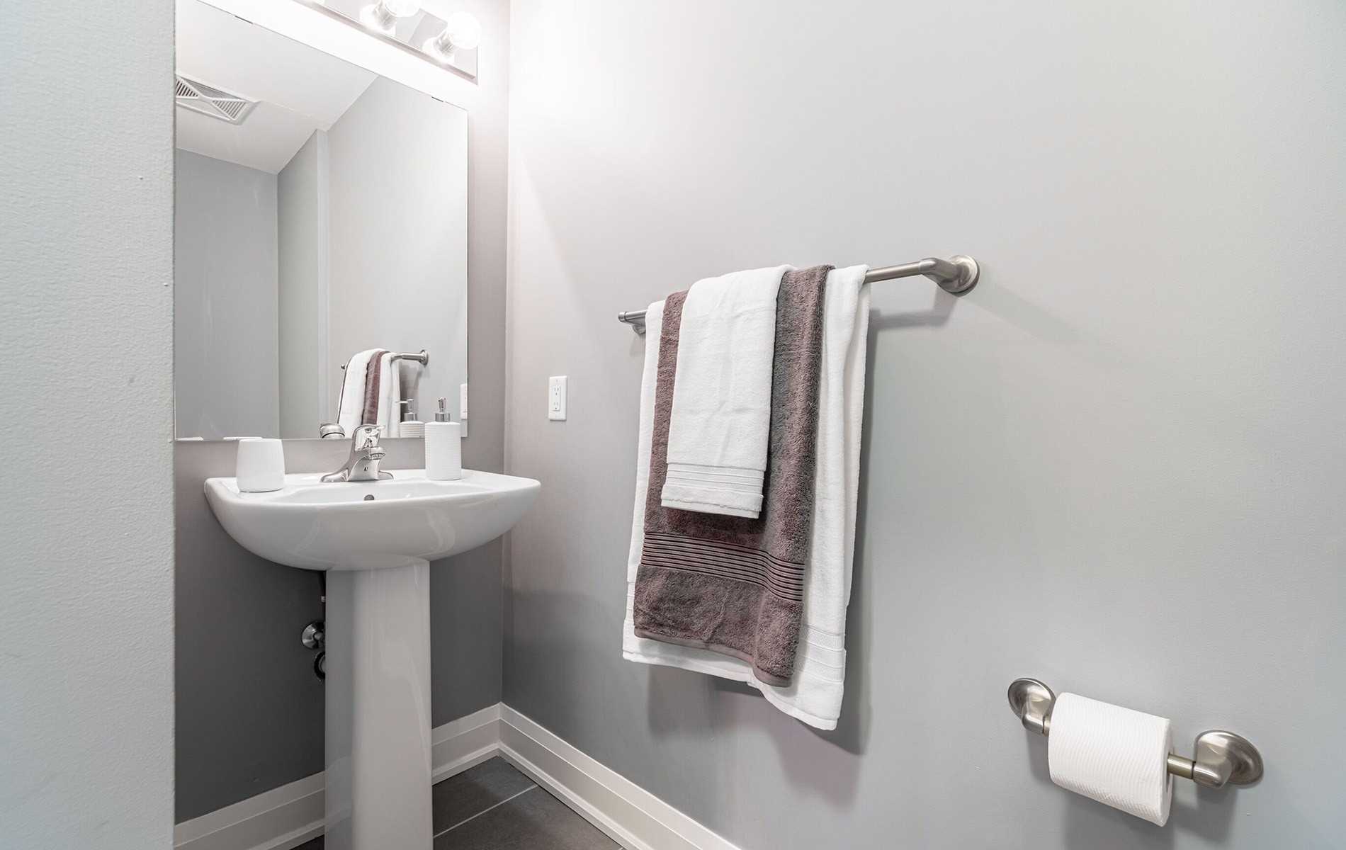 55 Yorkland Blvd, #1104