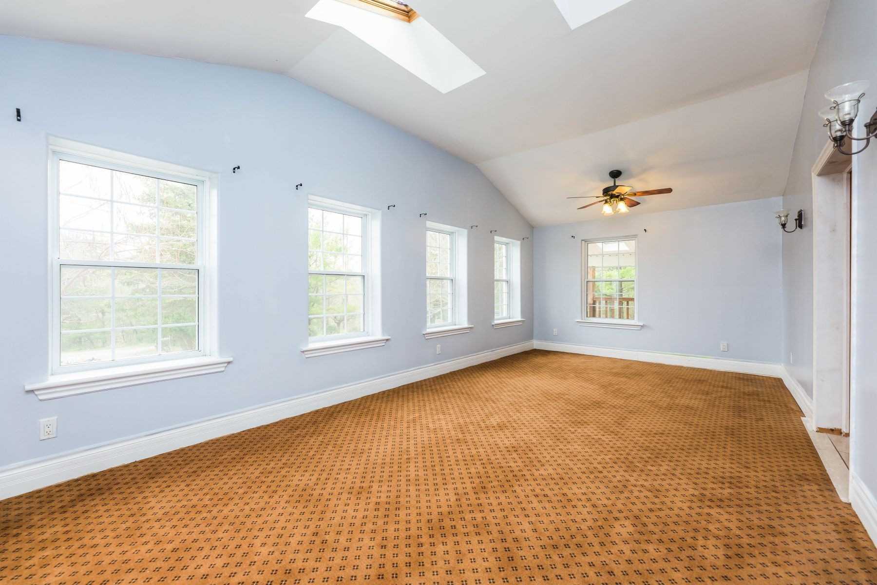 2300 Olde Base Line Rd