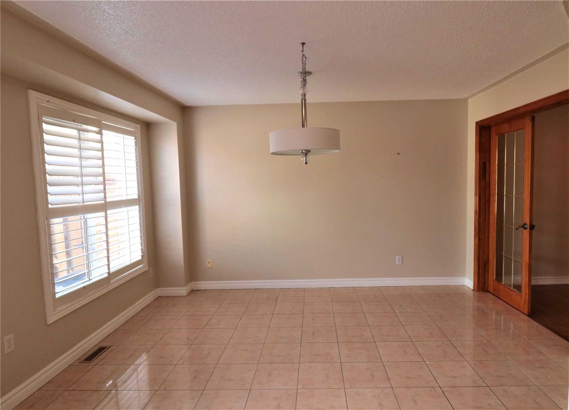 Listing W5217310 - Large Photo # 7