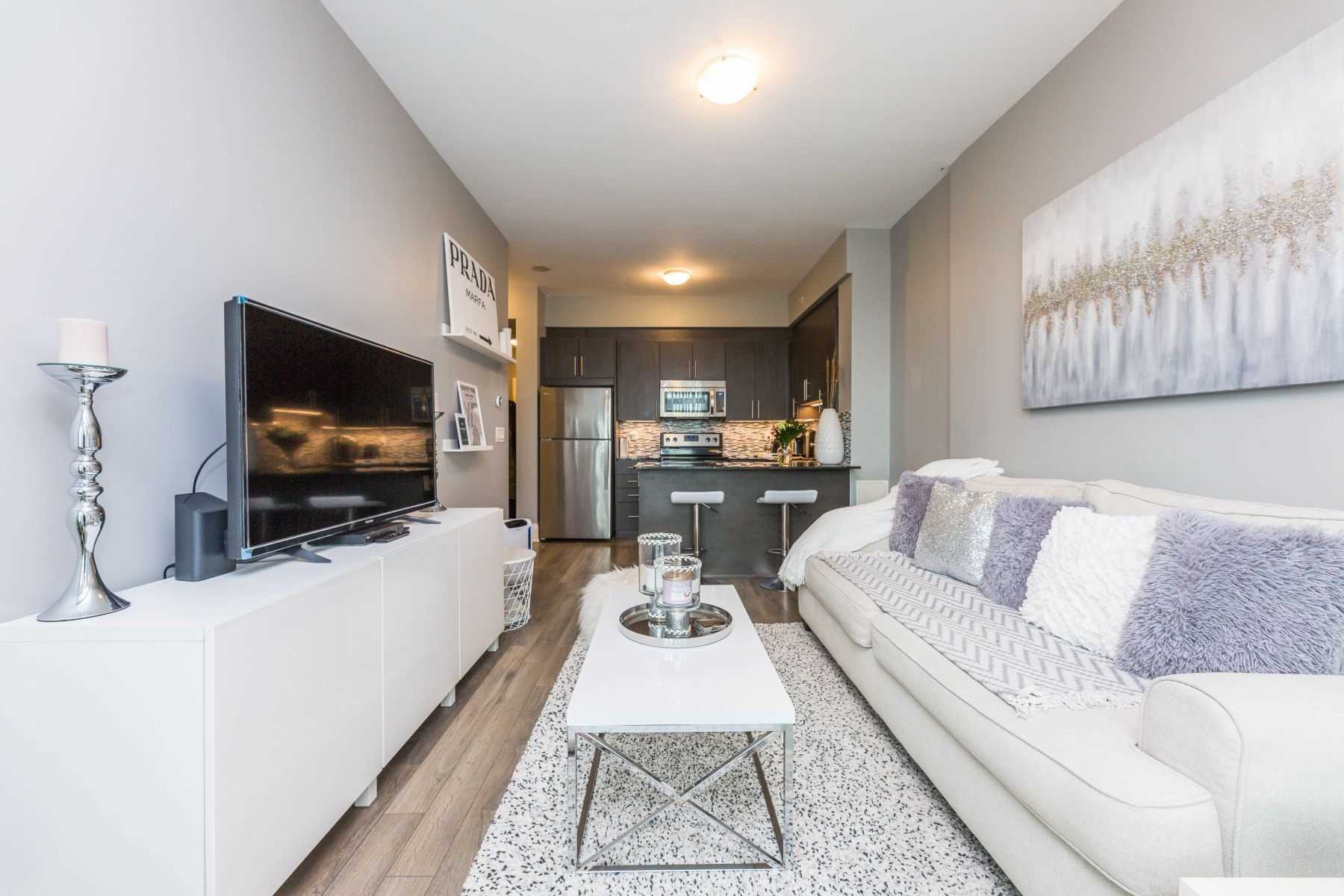 45 Yorkland Blvd, #201