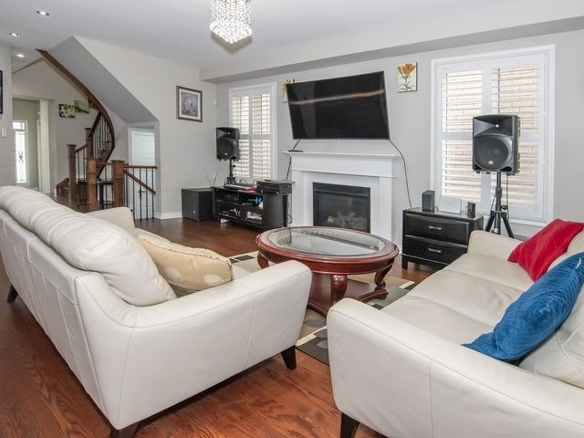 459 Etheridge Ave