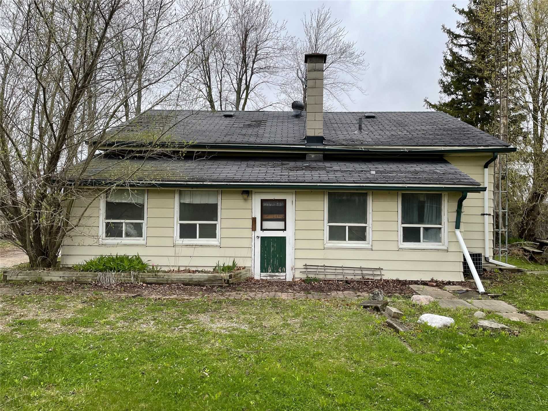 10498 Highway 7