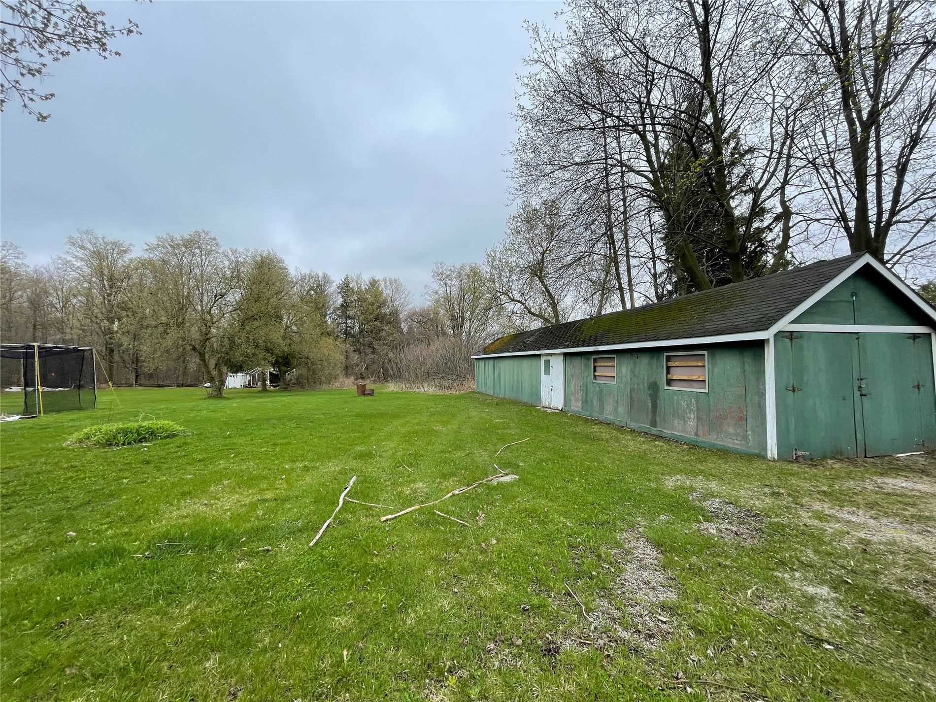 10498 Highway 7