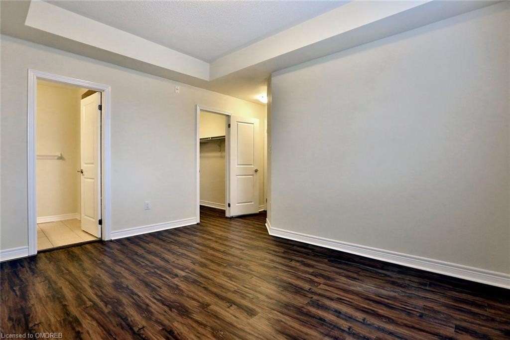 2339 Sawgrass Dr, #306