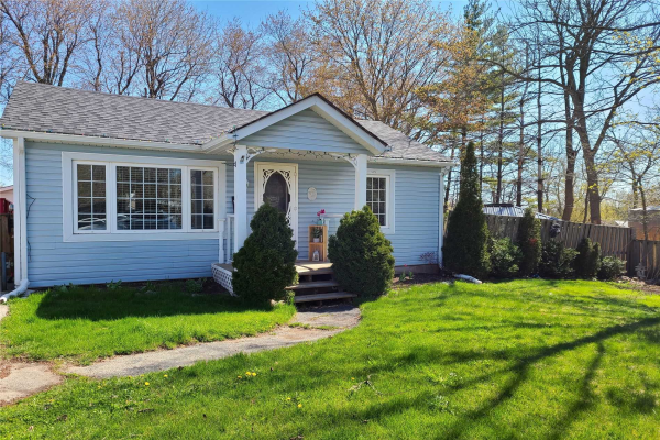 23 Temple Rd, Halton Hills