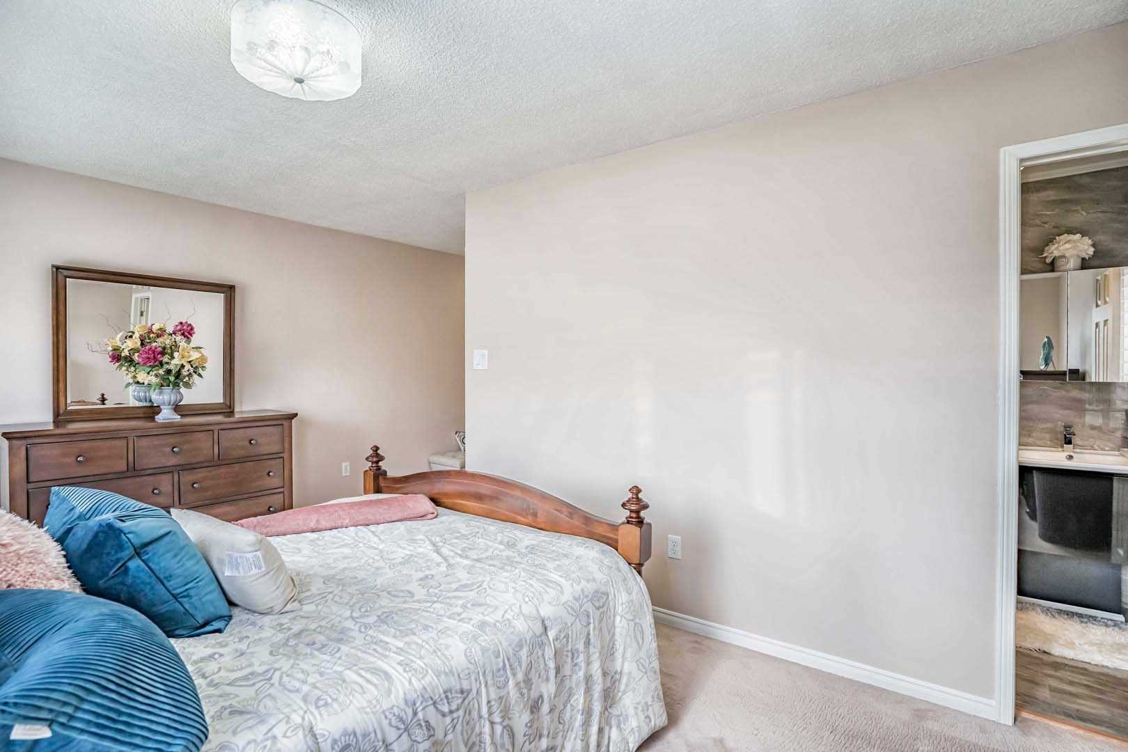 Listing W5221485 - Large Photo # 22