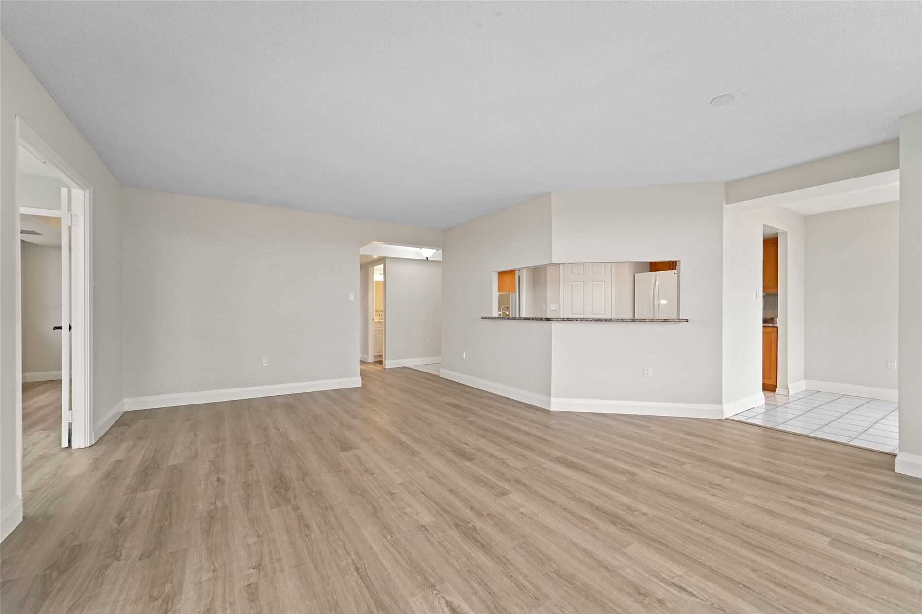 1271 Walden Circ, #1201