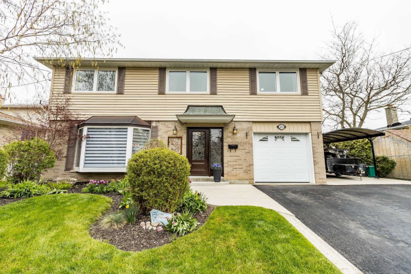 20 Stockman Cres, Halton Hills