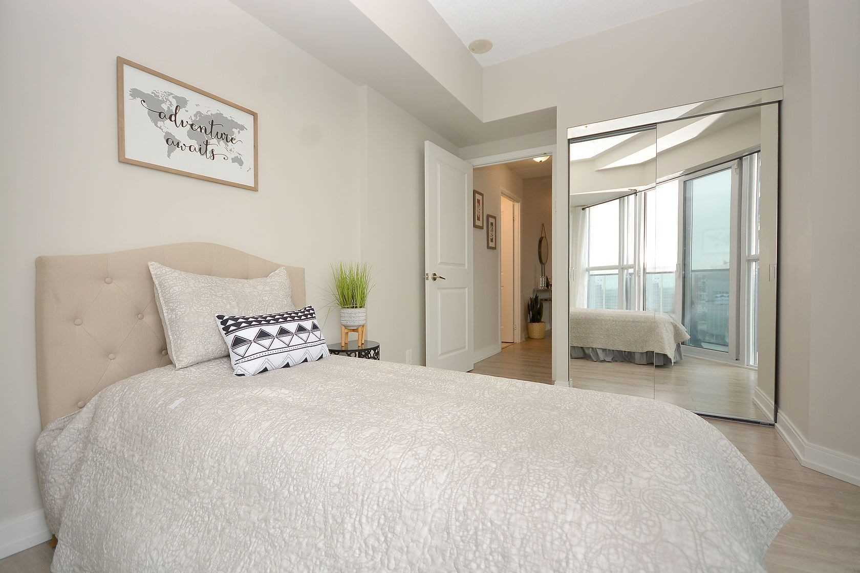 60 Absolute Ave, #1805