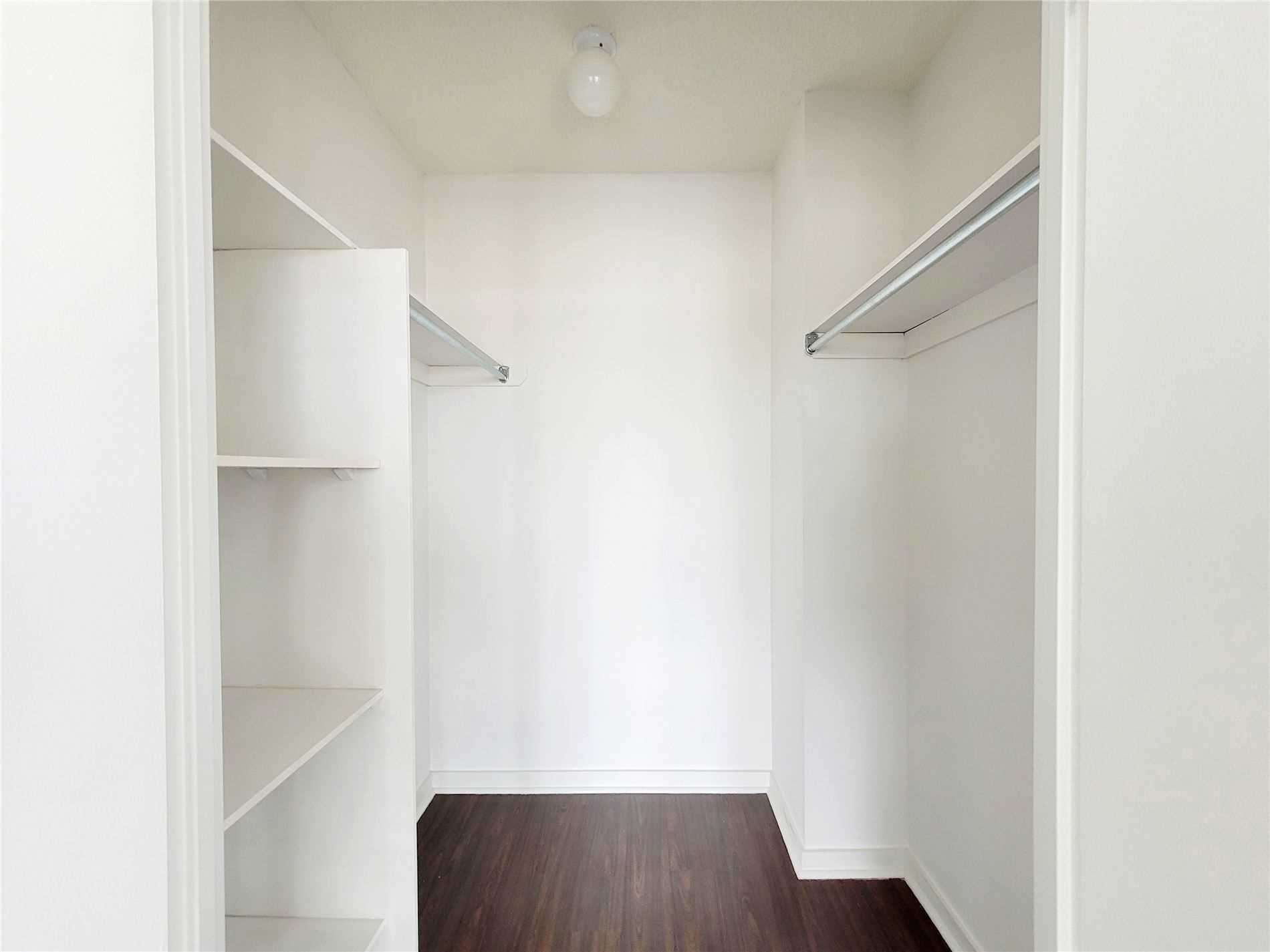 250 Manitoba St, #616