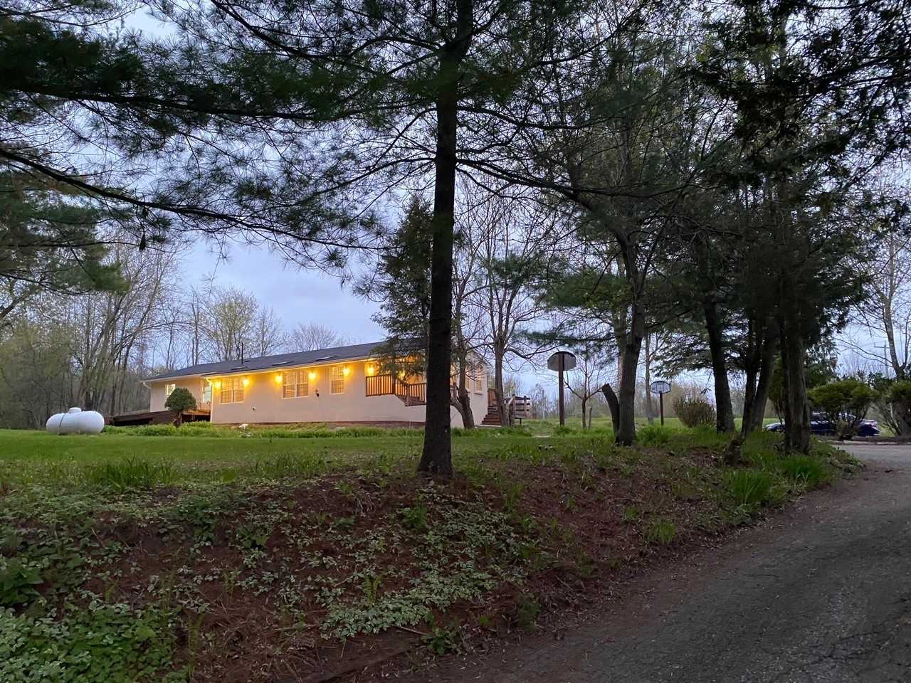 2300 Olde Base Line Rd