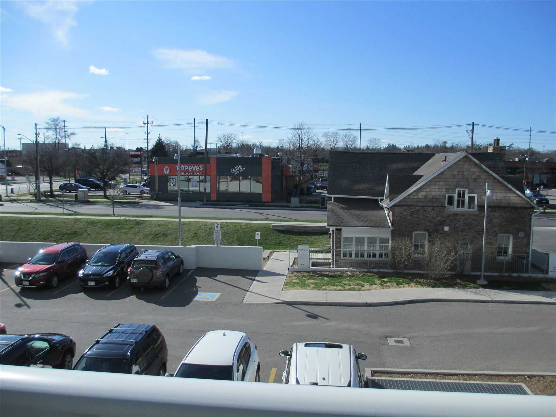 65 Speers Rd, #203