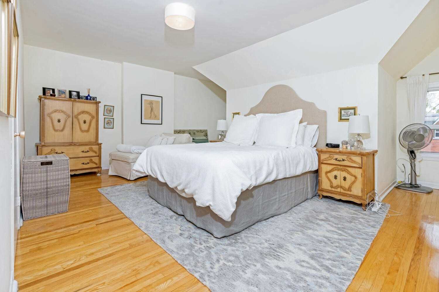 29 Elm Grove Ave