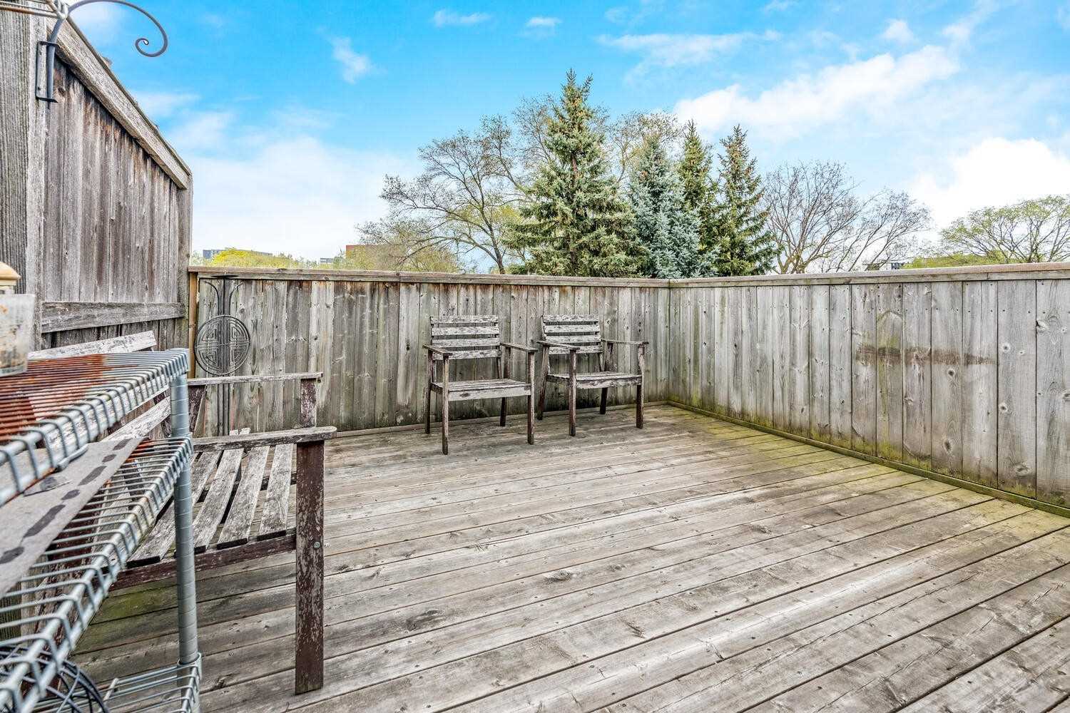 29 Elm Grove Ave