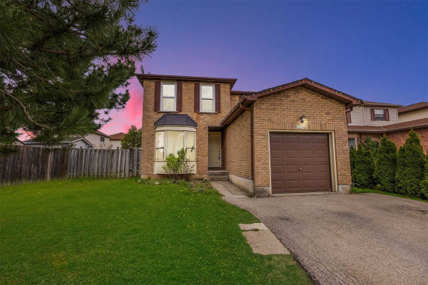 2465 Headon Forest Dr, Burlington
