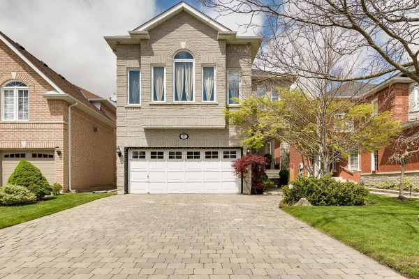 17 Sweet Briar Lane, Brampton