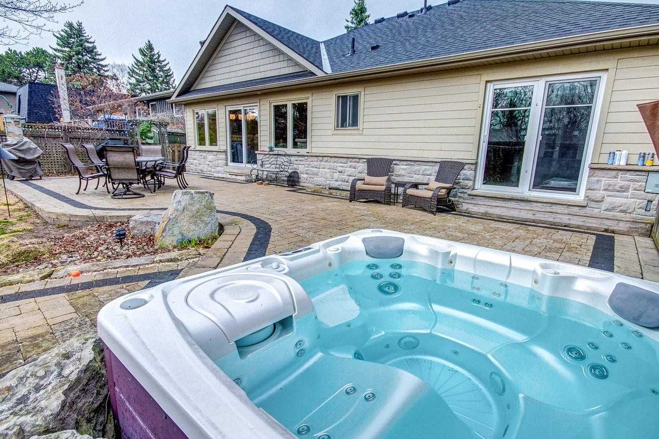 1452 Petrie Way
