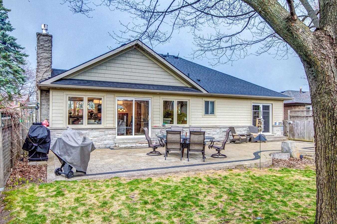 1452 Petrie Way