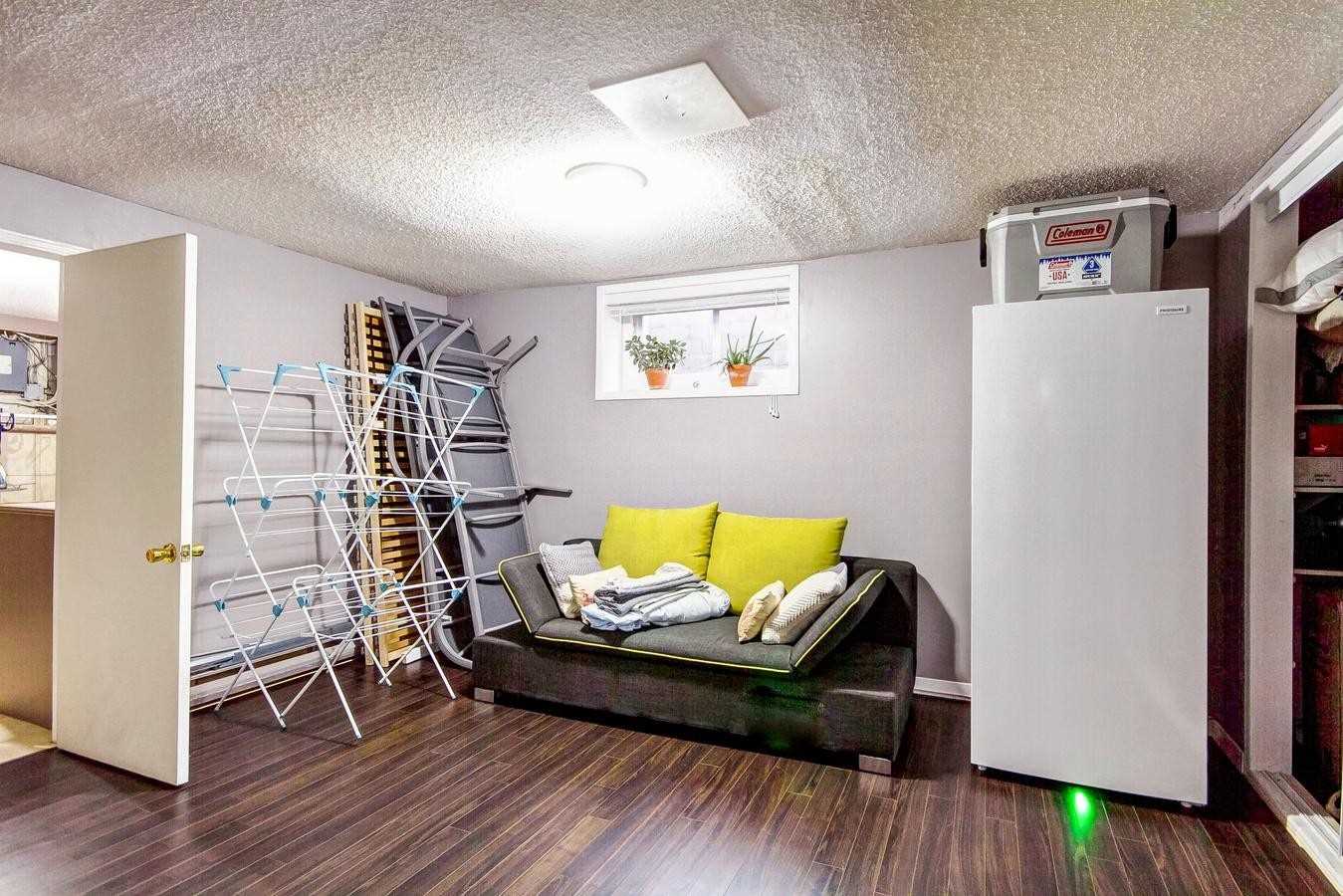 1452 Petrie Way