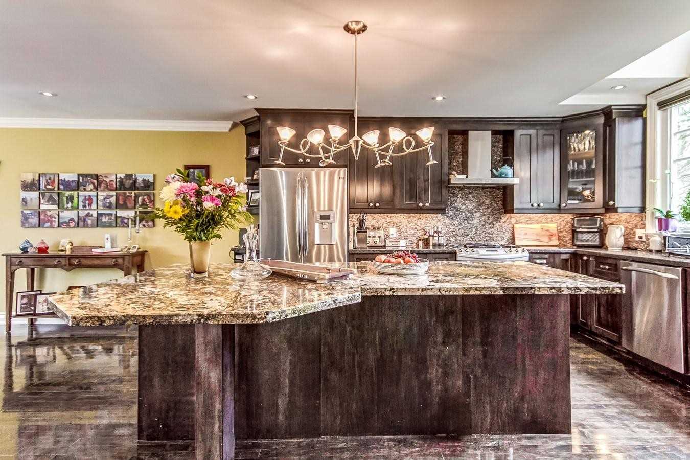 1452 Petrie Way